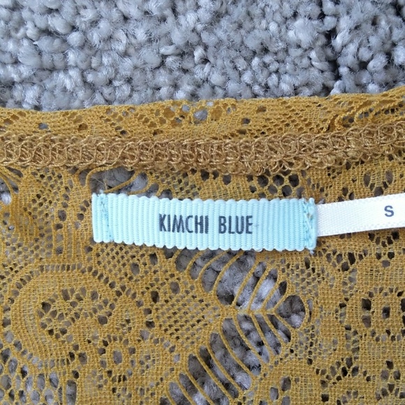 Urban Outfitters Lace Top - Picture 4 of 5